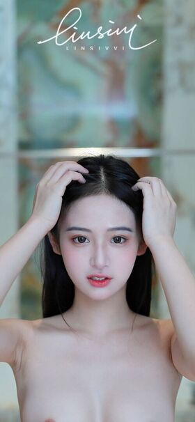 Linsivvi Nøgne lækkede OnlyFans foto 18