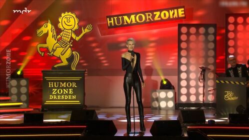 Lisa Eckhart नग्न लीक OnlyFans फोटो 106