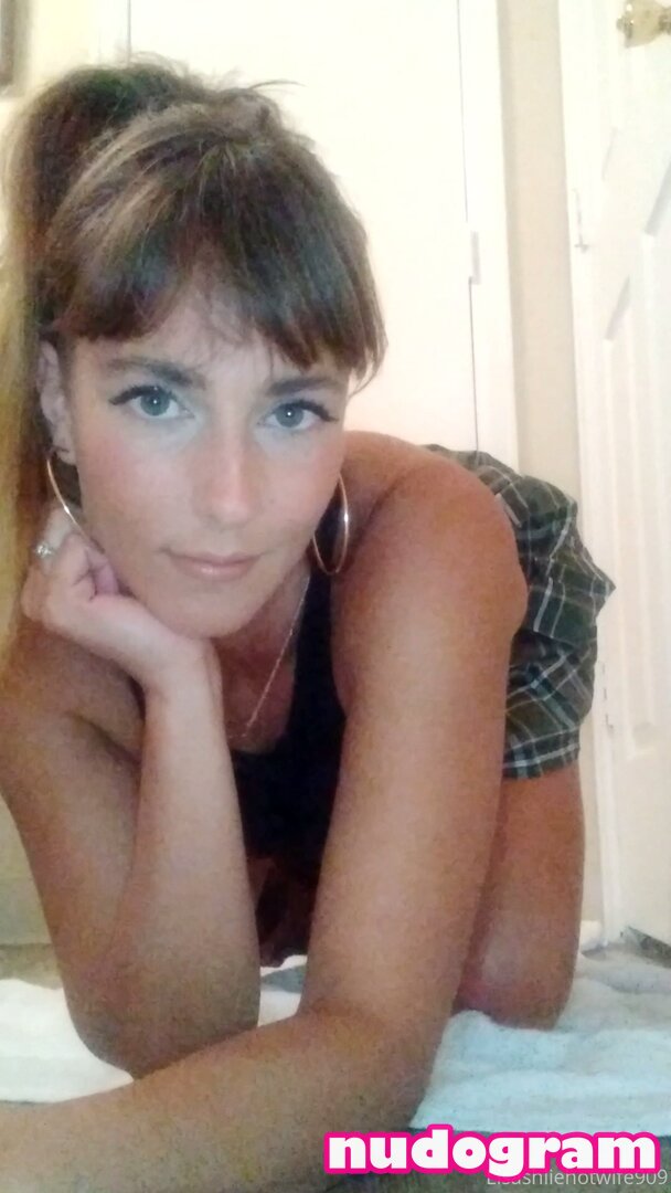 LisaAshHotWife909