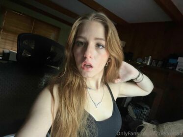 lizzieconrad Nude Leaks OnlyFans Photo 36