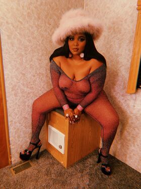 Lizzo Nude Leaks OnlyFans Photo 1