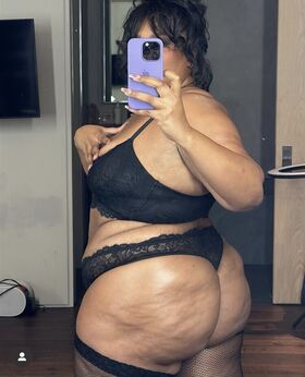 Lizzo Nude Leaks OnlyFans Photo 28