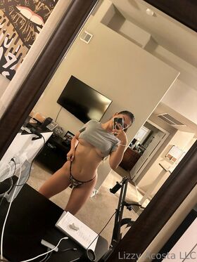 Lizzy Acosta Nude Leaks OnlyFans Photo 20