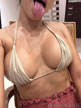 Lizzy Acosta Nude Leaks OnlyFans Photo 40