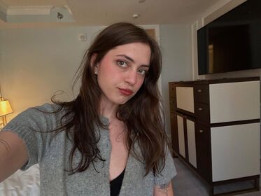 Lizzy Mcalpine Фото утечки OnlyFans (обнаженная) 88