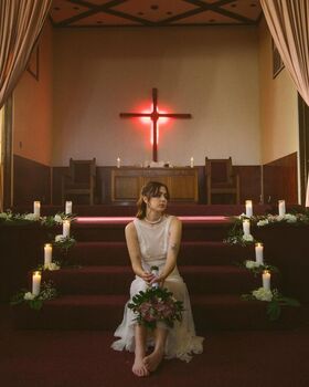 Lizzy Mcalpine Фото утечки OnlyFans (обнаженная) 97