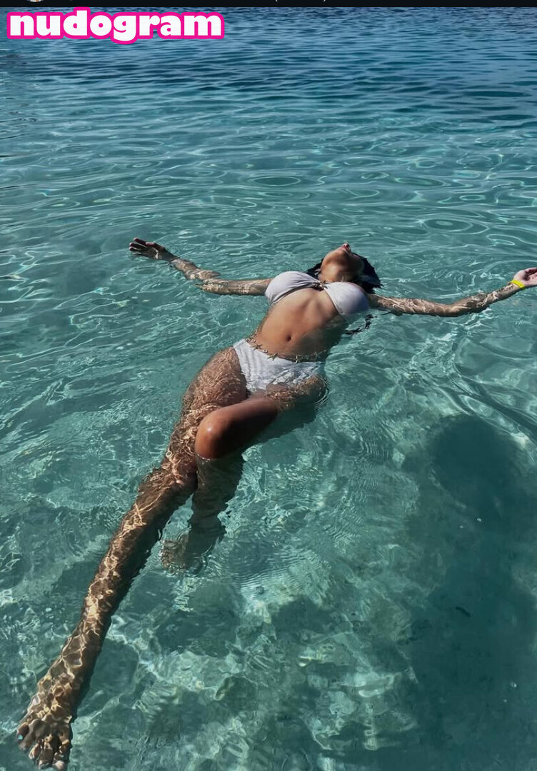 llinangel_ / llinangel_d Foto filtrada de OnlyFans #6