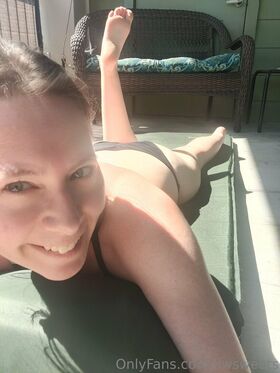 llwsweets Nude Leaks OnlyFans Photo 4