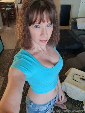 llwsweets Nude Leaks OnlyFans Photo 16