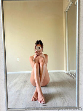 Logan Nicole Nude Leaks OnlyFans Photo 12