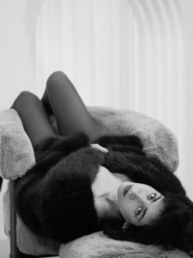 lola_ameri Procurena gola OnlyFans fotografija 8