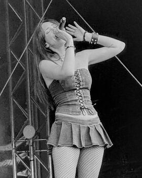 Lølø Photo divulguée nue OnlyFans 360