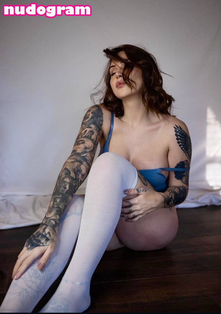 Jam Suicide  Jessica Golding  London Ellise  iamlondonelise   londonellise Фото утечки OnlyFans обнаженная №6 - Nudogram v2.1