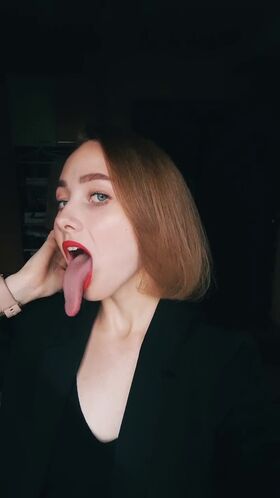 Long Tongue Fetish Nude Leaks OnlyFans Photo 276