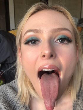Long Tongue Fetish Nude Leaks OnlyFans Photo 278