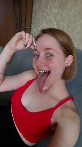 Long Tongue Fetish Nude Leaks OnlyFans Photo 286