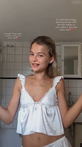 Lotta Emilie Stichler Foto filtrada desnuda de OnlyFans 106