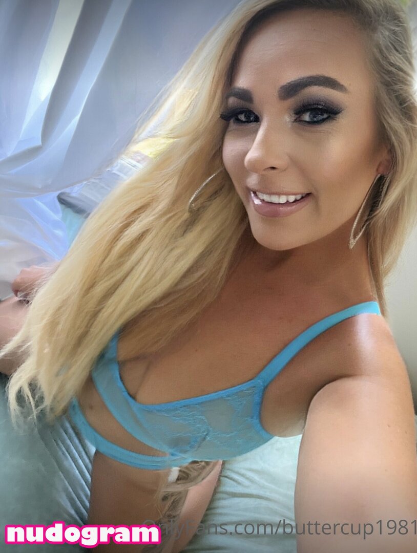 love_misssarah_unlocked  miss5thave_ Nude Leaks OnlyFans Photo 19 -  Nudogram v2.0