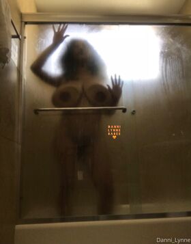 lovedannilynnee Nude Leaks OnlyFans Photo 24