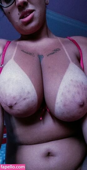 Luanna Becker Nude Leaks OnlyFans Photo 1