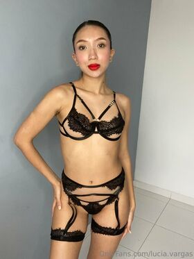 lucia.vargas Nude Leaks OnlyFans Photo 28