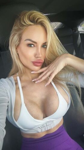 Luciana Salazar Nude Leaks OnlyFans Photo 29