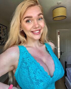 Lucy May Dawson Nude Leaks OnlyFans Photo 32