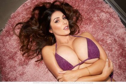 Lucy Pinder Nude Leaks OnlyFans Photo 16