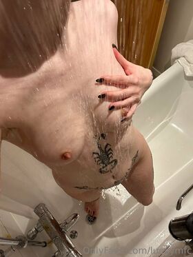 Lucyymfc Nude Leaks OnlyFans Photo 17