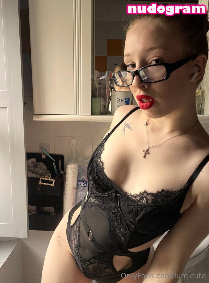 lumicute Гола изтичане OnlyFans снимка 34 - Nudogram v2.1