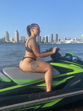 LuminousLindaa Nacktes Leaks OnlyFans Foto 16