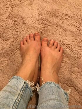 lusciouslovefeet Nude Leaks OnlyFans Photo 43