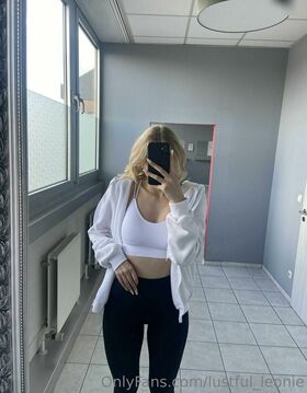 lustful_leonie Nacktes Leaks OnlyFans Foto 29