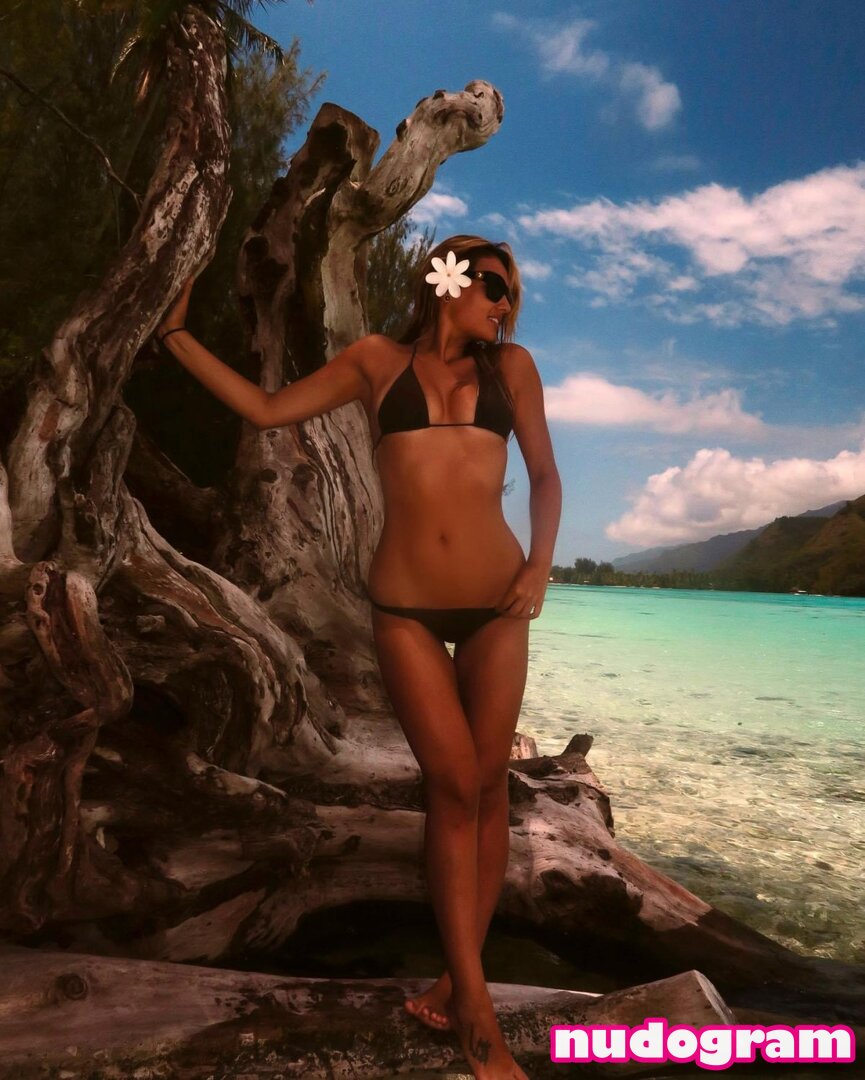 Lydia Simonis  lydiasimonis  saintdosithea Nude Leaks OnlyFans Photo 39  - Nudogram v2.0