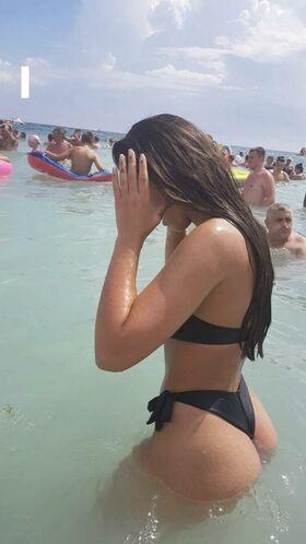 Madalina Mates Nude Leaks OnlyFans Photo 17