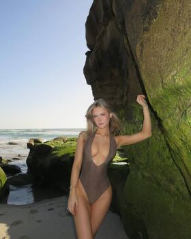 Maddie Keefe Nude Leaks OnlyFans Photo 9