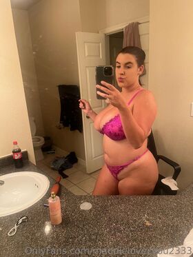 maddielovezyou2333 Nude Leaks OnlyFans Photo 1