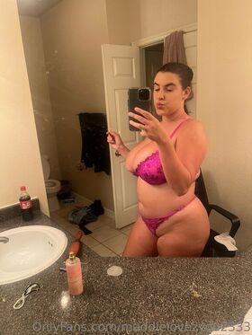 maddielovezyou2333 Nude Leaks OnlyFans Photo 2