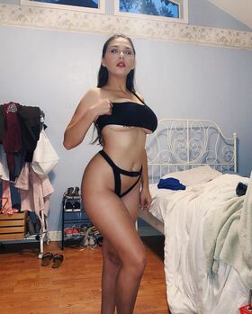 Maddy Mahmoudi Nude Leaks OnlyFans Photo 114