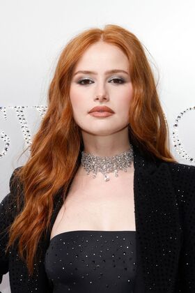 Madelaine Petsch Nude Leaks OnlyFans Photo 111