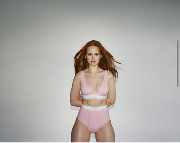 Madelaine Petsch Nude Leaks OnlyFans Photo 140