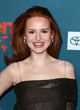 Madelaine Petsch Nude Leaks OnlyFans Photo 201