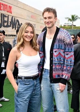 Madelyn Cline Çıplak Sızdırılmış OnlyFans Fotoğrafı 486