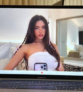 Madison Beer Nude Leaks OnlyFans Photo 239
