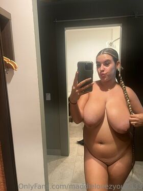 Madison Foster Nude Leaks OnlyFans Photo 5