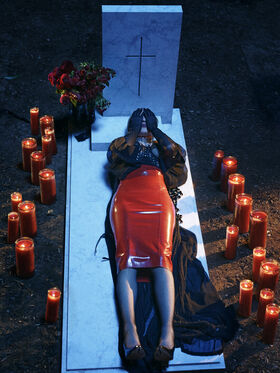 Madonna Fotografie scursă ilegal OnlyFans dezbrăcată 306