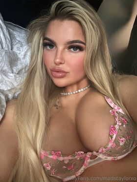 Madstaylorxo Nude Leaks OnlyFans Photo 16