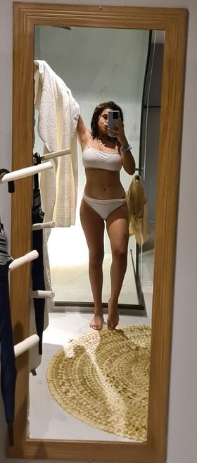 Maisa Silva Nude Leaks OnlyFans Photo 20