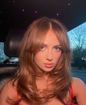 Maisie Smith Nude Leaks OnlyFans Photo 119