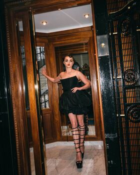 Maisie Williams Nude Leaks OnlyFans Photo 63